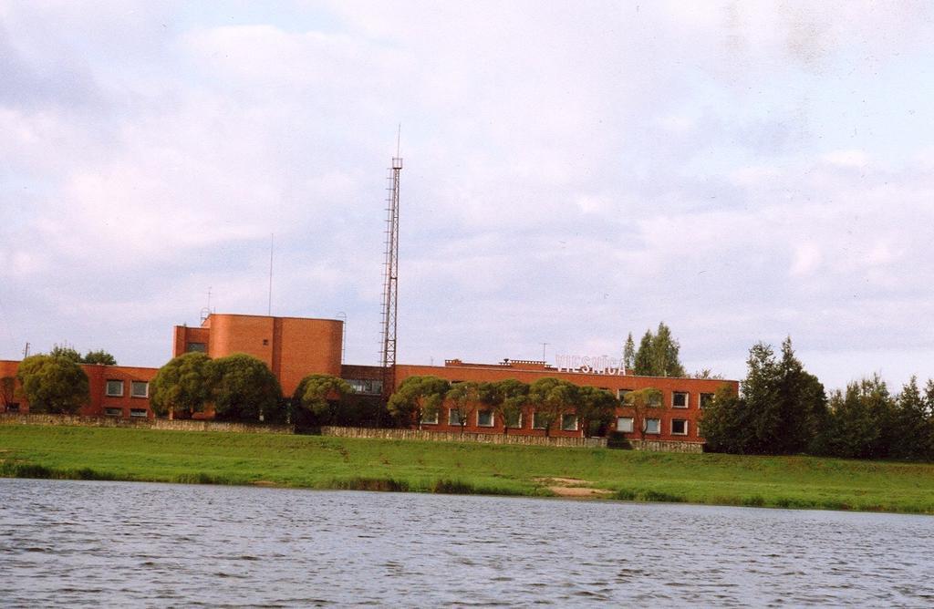 Daugavkrasti Hotel Jekabpils Exterior photo